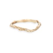 Chupi-Solid-Gold-Ring-Hawthorn-Twig-Infinity-Diamond_1024x1024