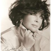 Elizabeth_Taylor-rB